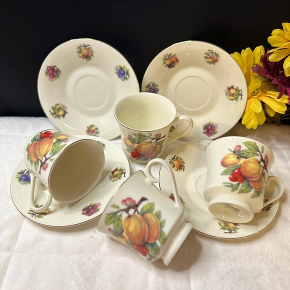 Set Of 4 Vintage Formalities By Baum Brothers Fruit Footed Cups & Saucer Set EVC - Picture 12 of 15